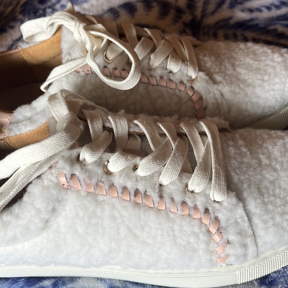 Jack Rogers tie up sneakers size 7 - Picture 2 of 7